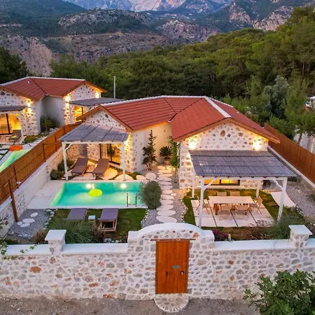 Villa Sojoy Art *
